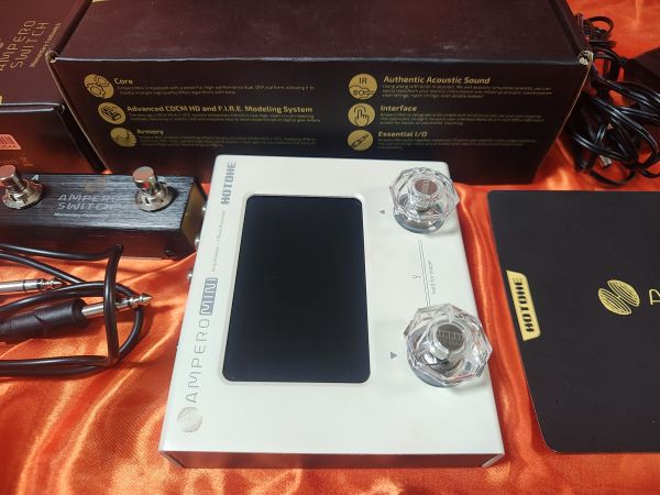 Hotone Ampero Mini Multi Effects - Acompanha Ampero Switch