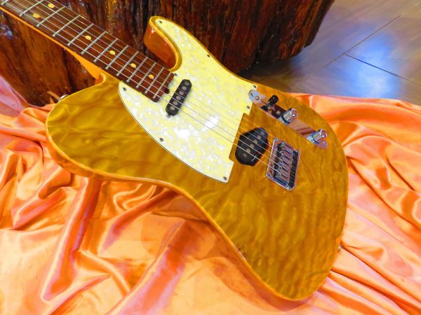Tom Anderson Hollow T Classic Contoured