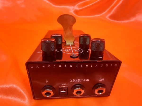 Gamechanger Audio Plus Sustain Pedal