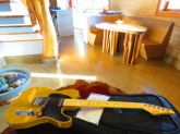 Suhr Classic T Antique Swamp Butterscotch 2023
