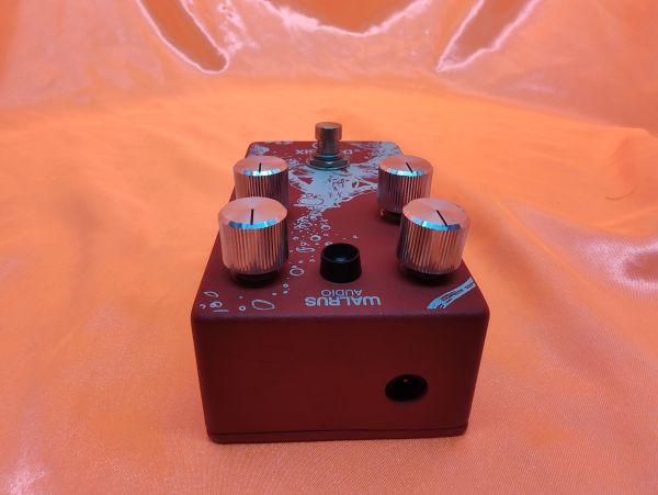 Walrus Audio Deep Six V1 Limited Edition Red Compressor