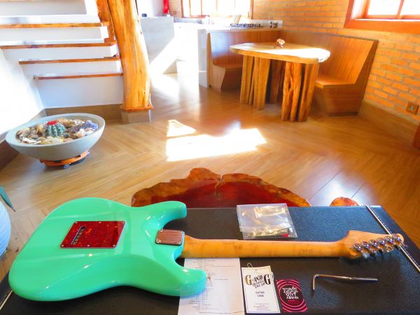 Suhr Classic S Limited Edition Namm Paulownia 2022