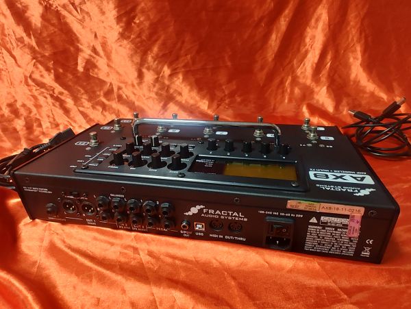 Fractal Audio Ax8 Amp Modeler & Multi Effects Processor