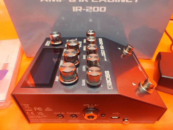 Boss Ir200 Amp & Ir Cabinet