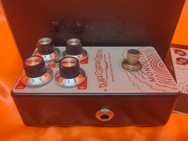 Laney Black Country Customs Monolith Distortion