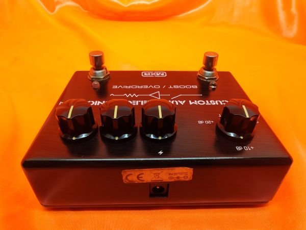 MXR MC-402 Custom Audio Electronics Booster and Overdrive