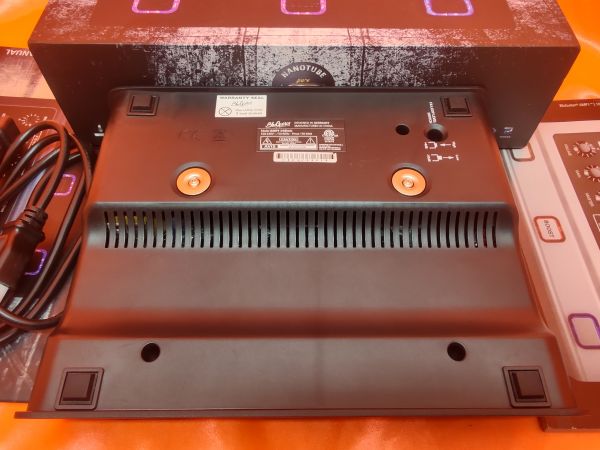 Bluguitar Amp1 Iridium Edition Compact Modeling Amplifier